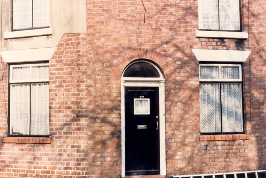 Exterior of 77 Barton Street, 1987