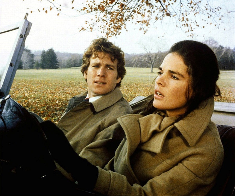 Ali MacGraw and Ryan O&#39;Neal in Love Story (1970)