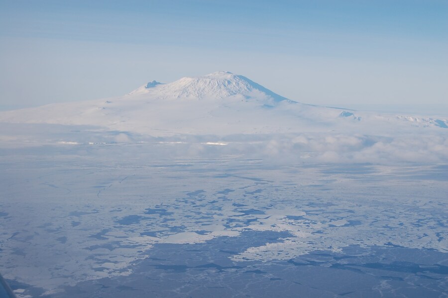mt-erebus