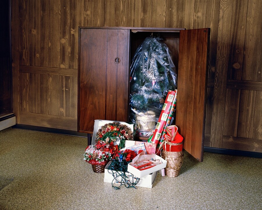 10. 85_andreatese_inheritance_christmasdecorations