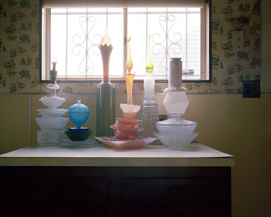 4. 13_andreatese_inheritance_vasesanddecorativegla