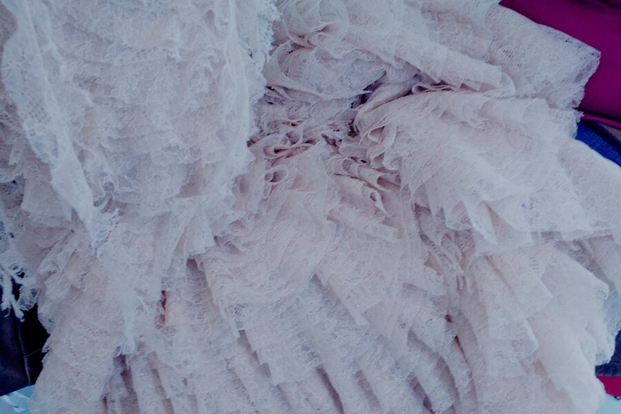 Alexander McQueen&#39;s Atelier S/S16