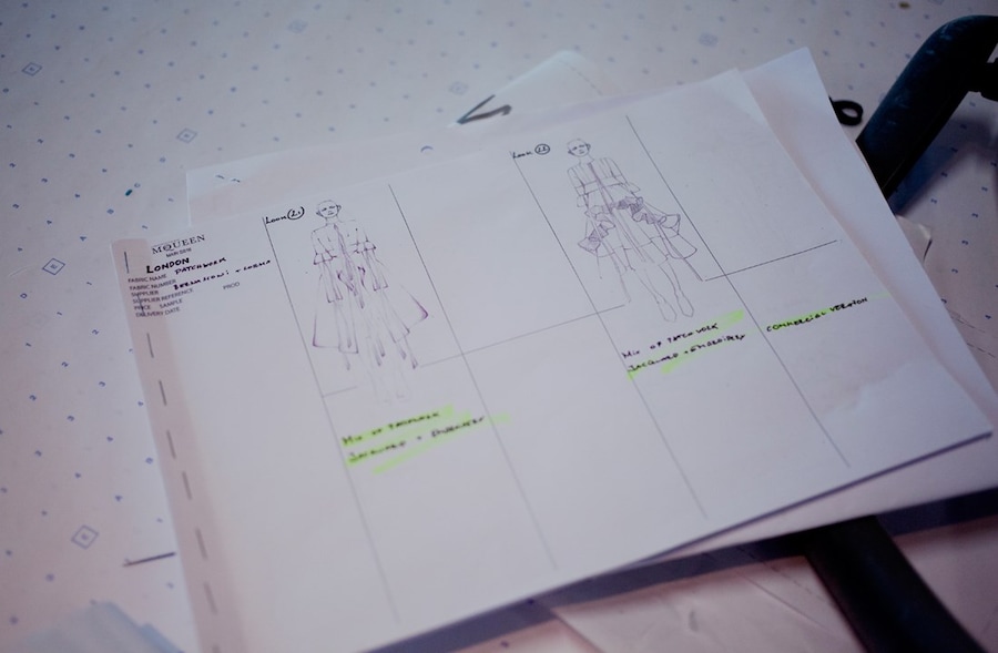 Alexander McQueen&#39;s Atelier S/S16