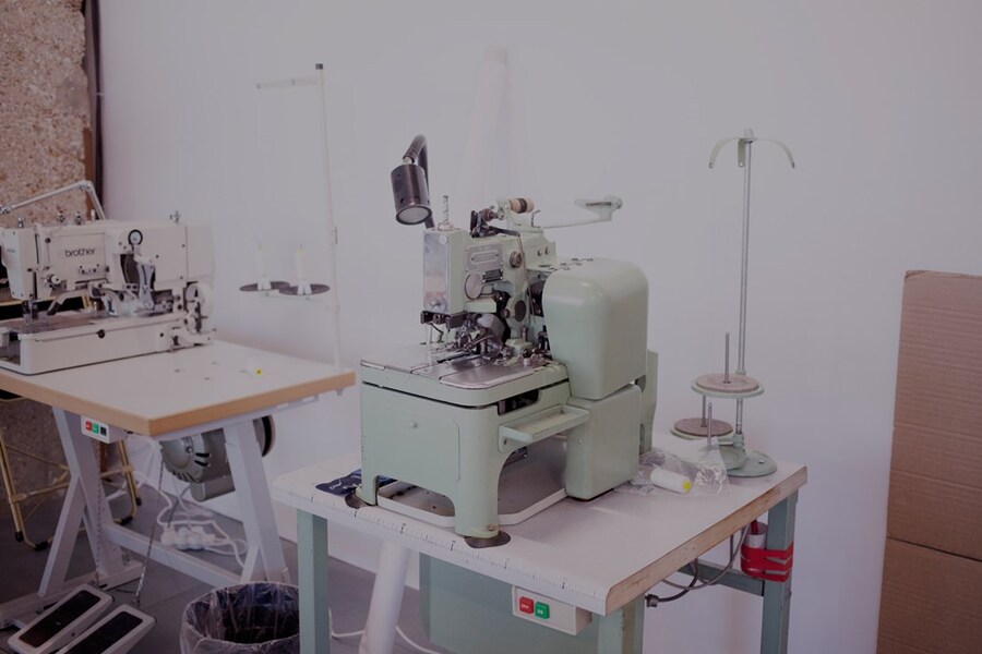 Alexander McQueen&#39;s Atelier S/S16