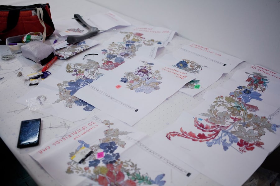 Alexander McQueen&#39;s Atelier S/S16