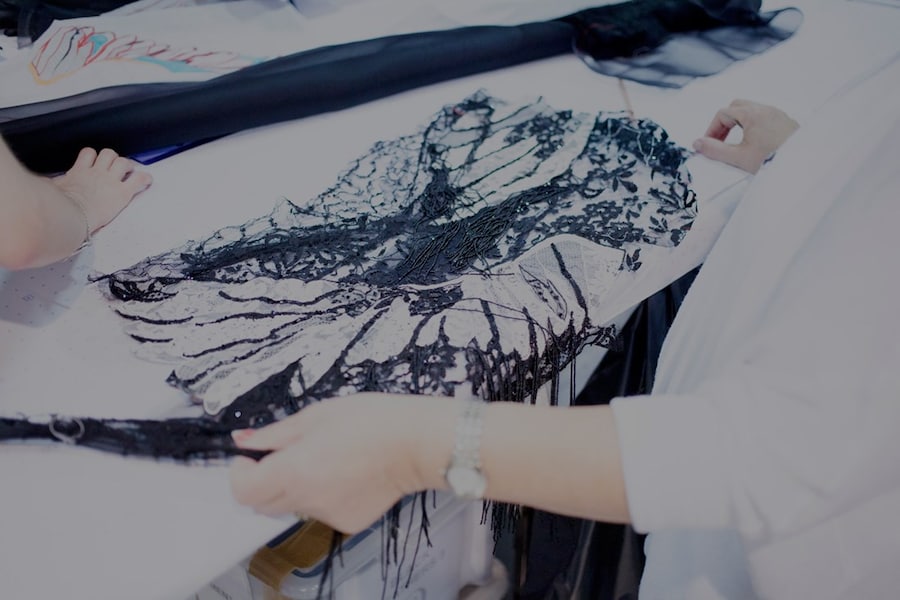 Alexander McQueen&#39;s Atelier S/S16