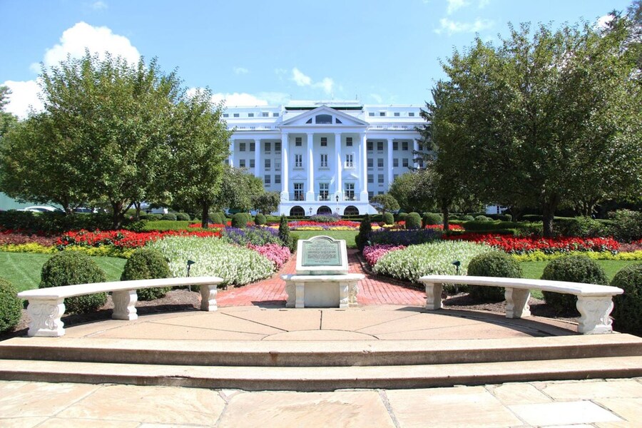 Greenbrier-3