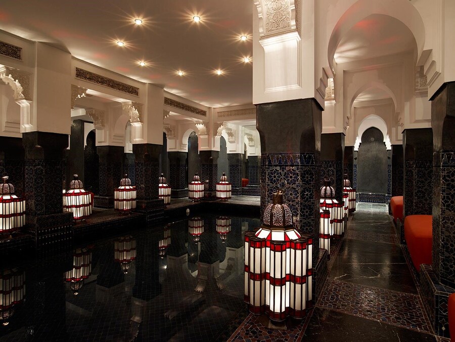 Mamounia-Dark-indoor-pool