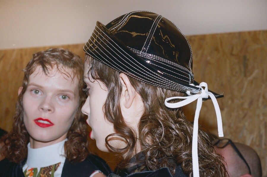 6aw16prada_pollybrown