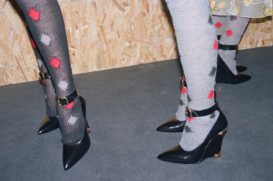 7aw16prada_pollybrown