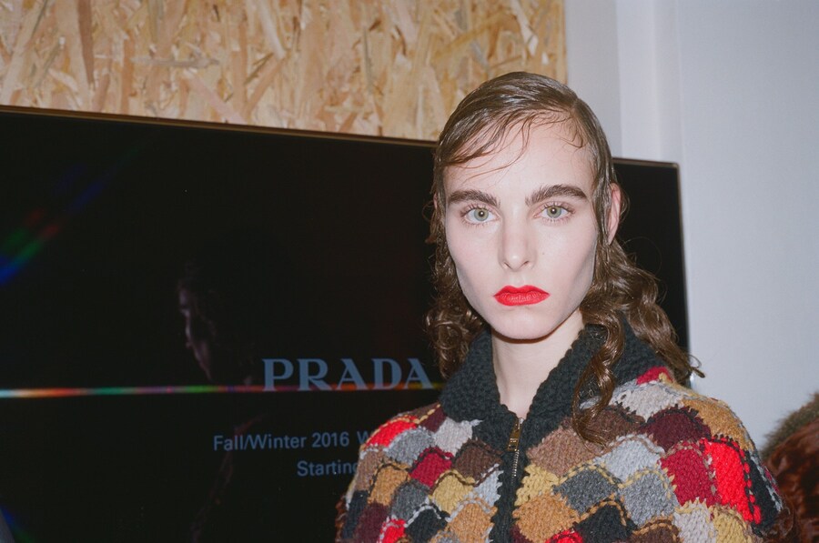 9aw16prada_pollybrown