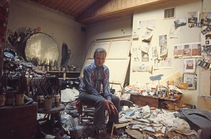 Francis-Bacon-in-his-studio-in-London-in-1974