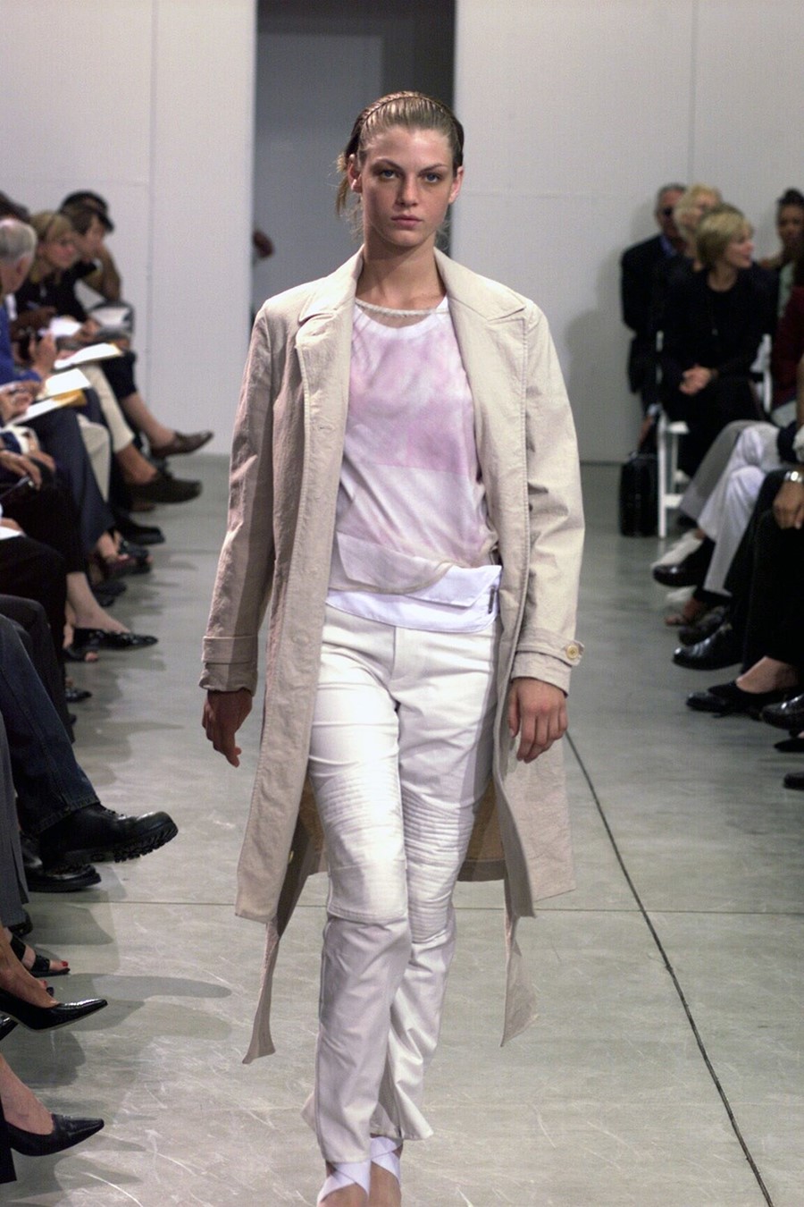 Capturing the Zeitgeist of Lo-Fi Luxe: Helmut Lang S/S99 | AnOther