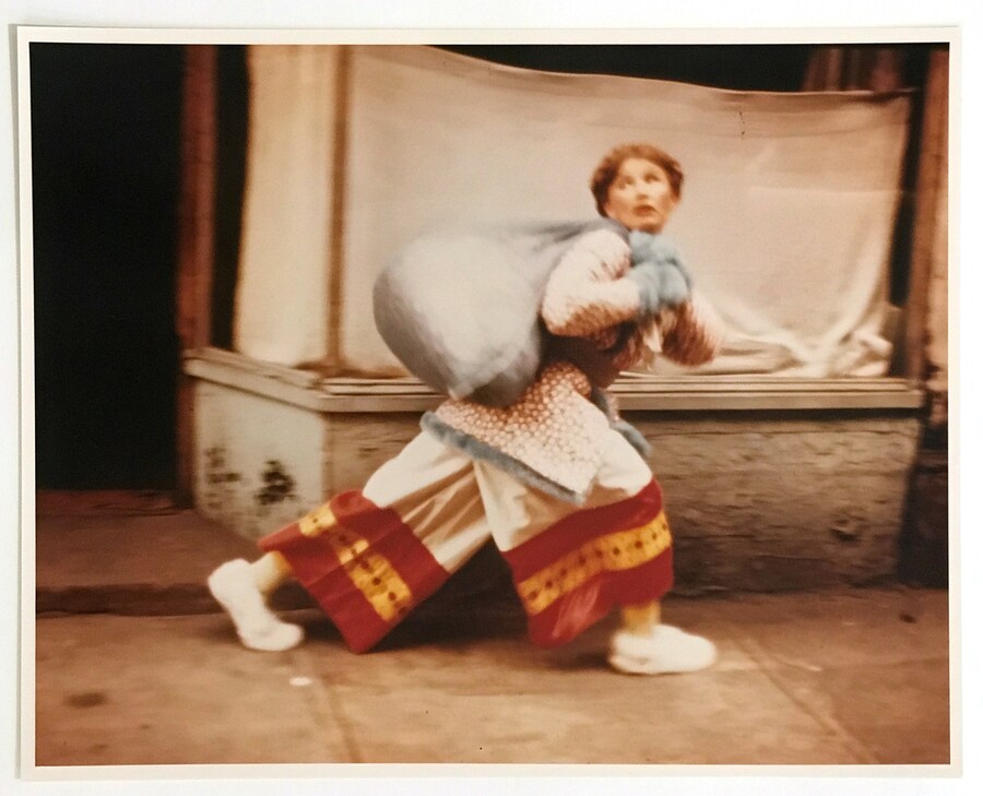 DTF054_Betsy Johnson_300