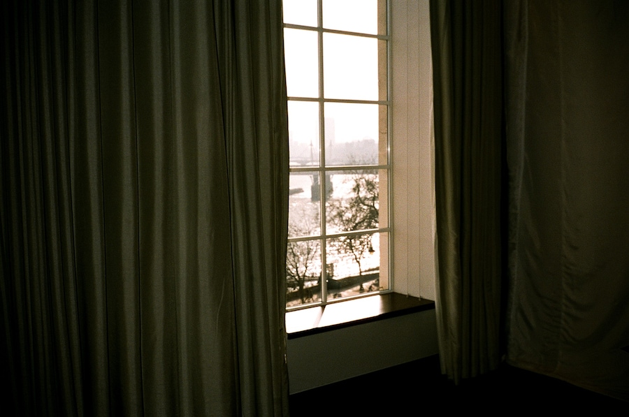 046Bex_DayanOther_gasoline