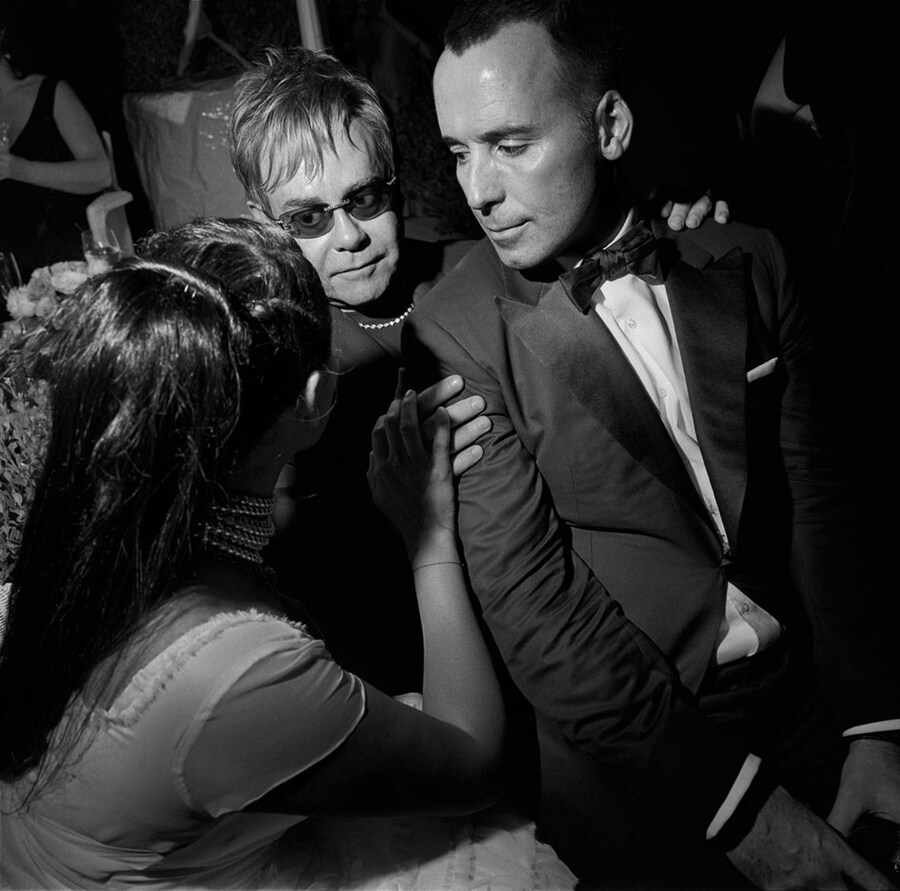 Elton John and David Furnish, LA, 02-2009, photo c