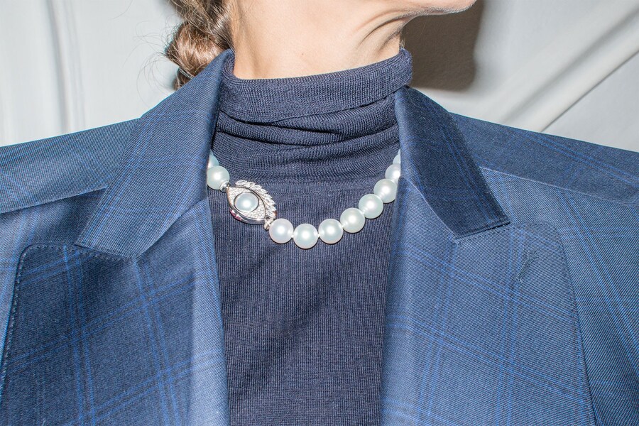 06AlexanderCoggin_FashionDetails_AnOther_DSM