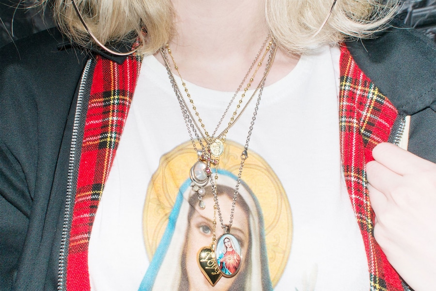 10AlexanderCoggin_FashionDetails_AnOther_DSM