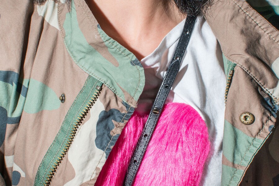 29AlexanderCoggin_FashionDetails_AnOther_DSM