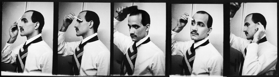 20150824_CRUMP_LOPEZ_ANTONIO_PG104-105_JUAN-GROOMI