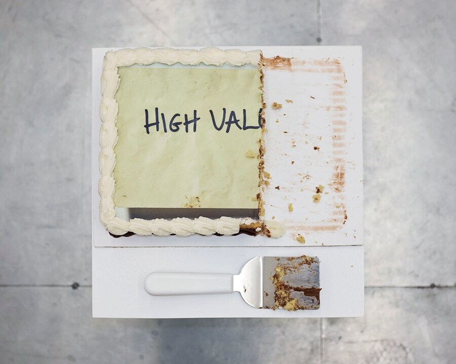 YaelMalka_AlmostTouching_CakeDocumentation_2018 (3