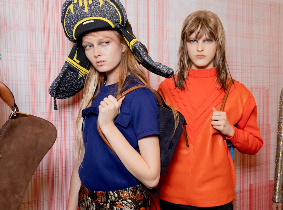 PradaResort19_Backstage (243)