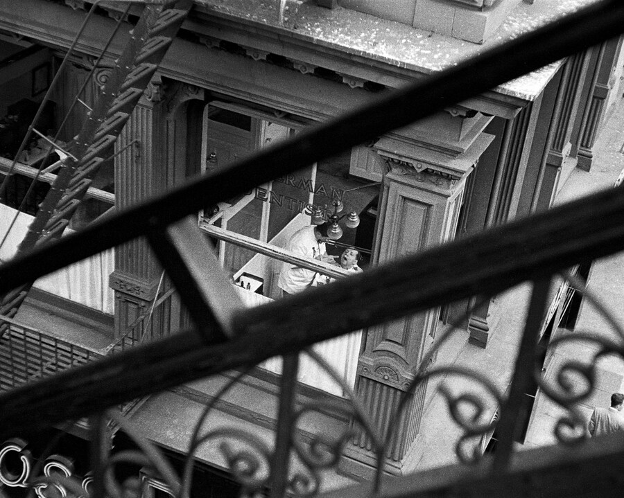 3rd Avenue EL (Man at Dentist), 1955