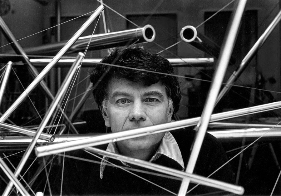 Kenneth Snelson 1980