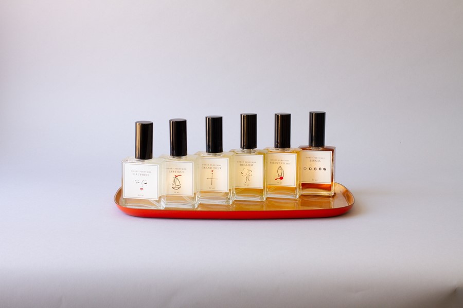 perfume un-cropped-8