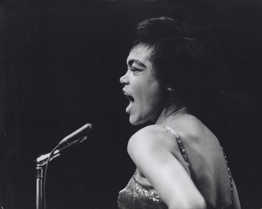 6-EarthaKitt-c.1958