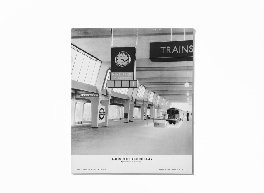 STATION-CLOCK-CONTEMPORARY-1