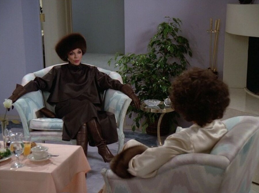 Joan Collins in Dynasty