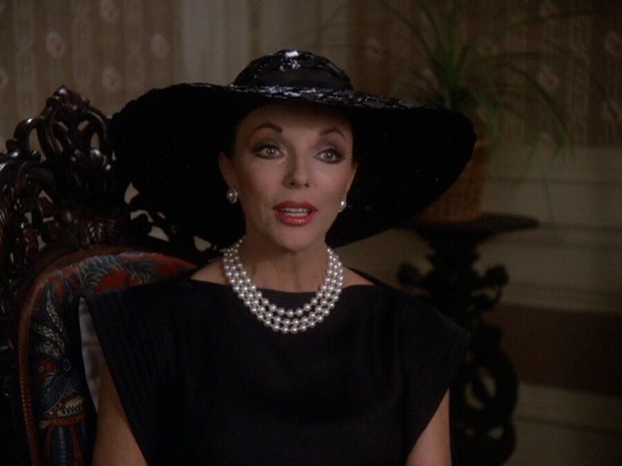 Joan Collins in Dynasty