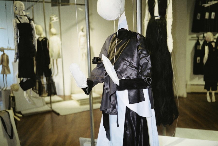 Phoebe English: Inanimate, Animate exhibition London 2019