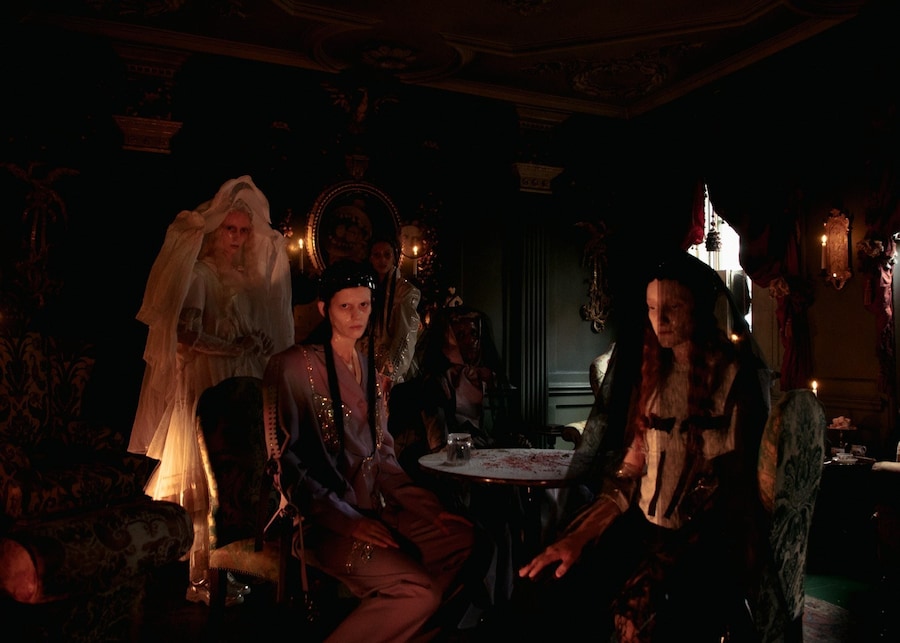 Dilara Findikoglu S/S19