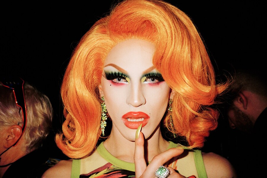 3_Marie Tomanova_Aquaria