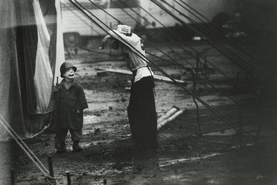 Bruce Davidson interview Subject: Contact