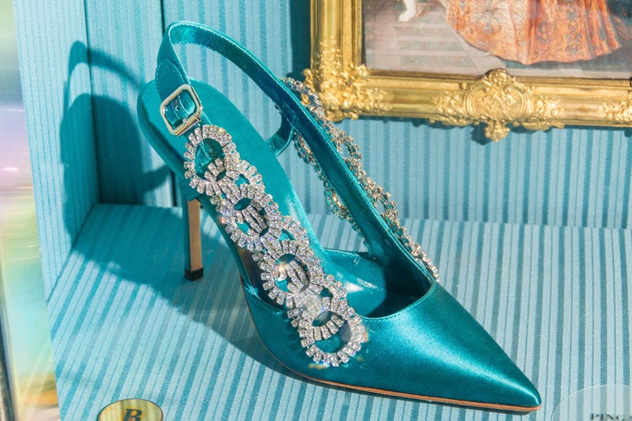 Manolo Blahnik: An Enquiring Mind | AnOther