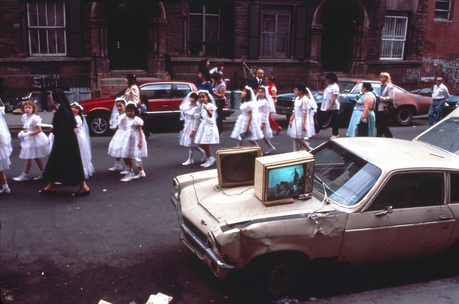 6_Arlene Gottfried_Communion, Lower East Side, NY 