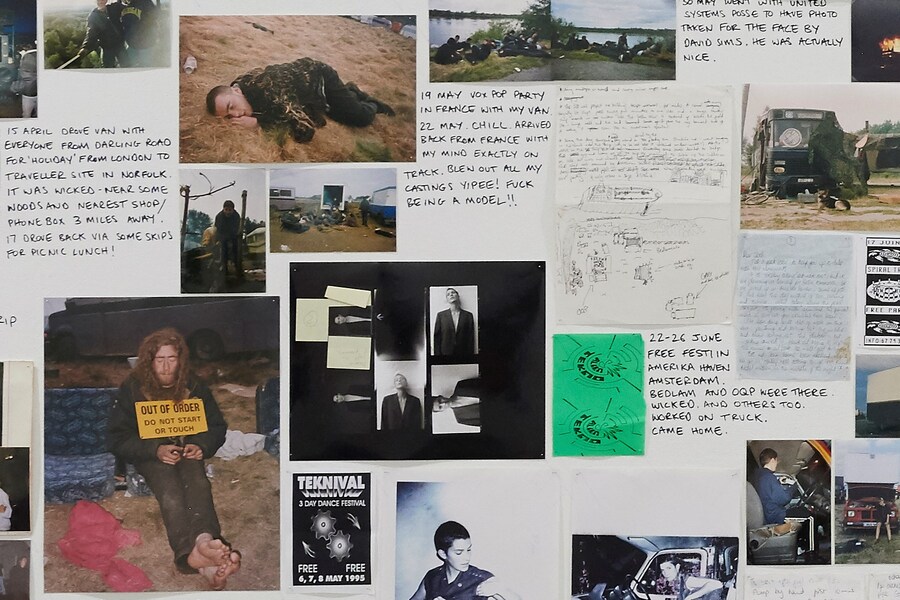 Sweet Harmony Vinca Petersen Saatchi Gallery Rave