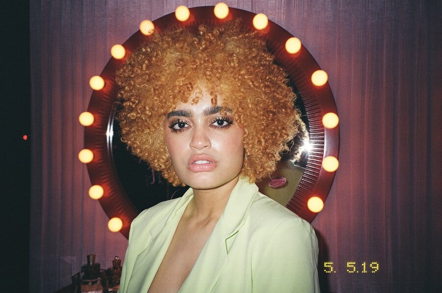 Marie Tomanova Young American Tokyo