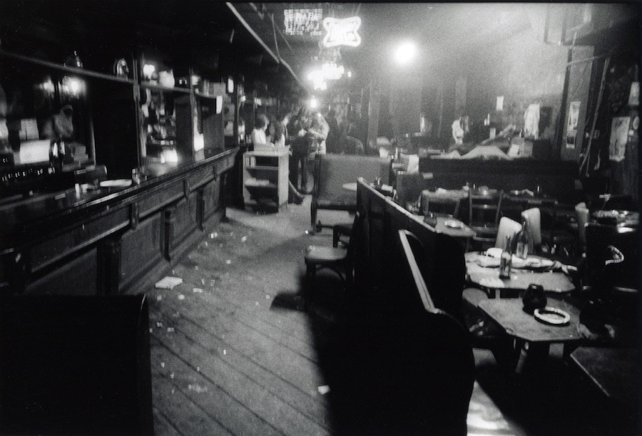Closingtime1977_cbgb008H_godlis