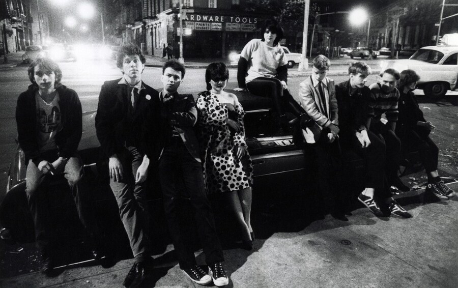 NowavePunks1978_cbgb029Hxx_godlis