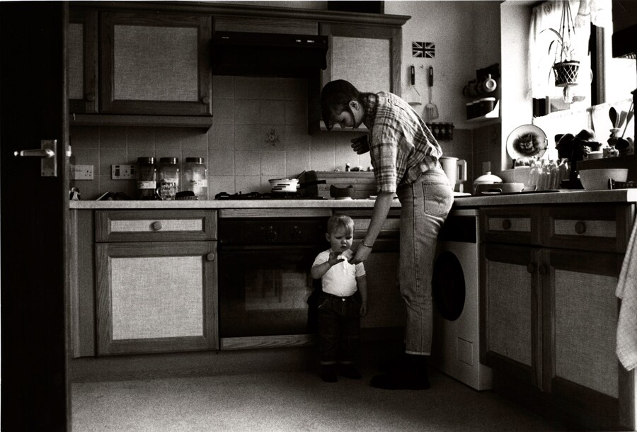 (c) Leo Regan (1989)