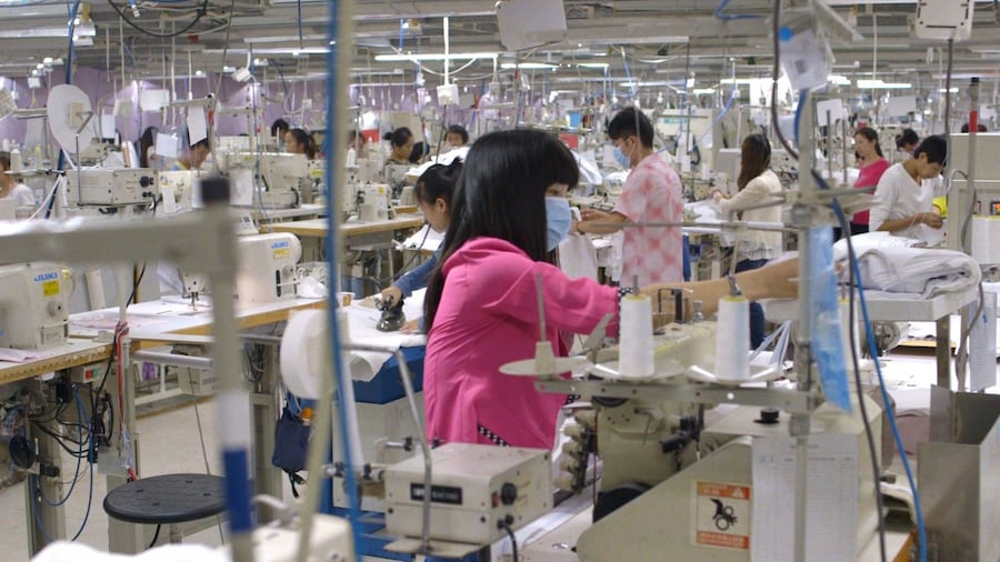 fashion documentary film movie The True Cost (2015)