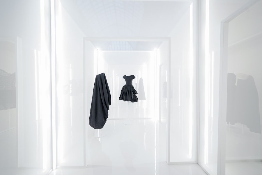 Alaia Balenciaga Sculptors of Form Exhibition Paris