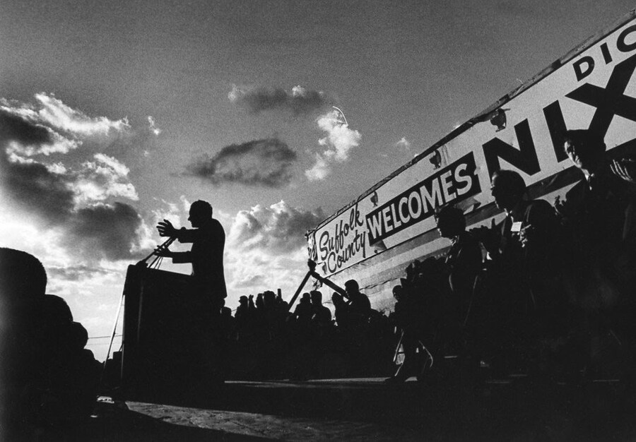 &#169; Irving Haberman: Richard Nixon giving a speech to the resi