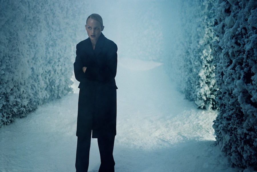 Prada AW 1997 Amber Valletta 3