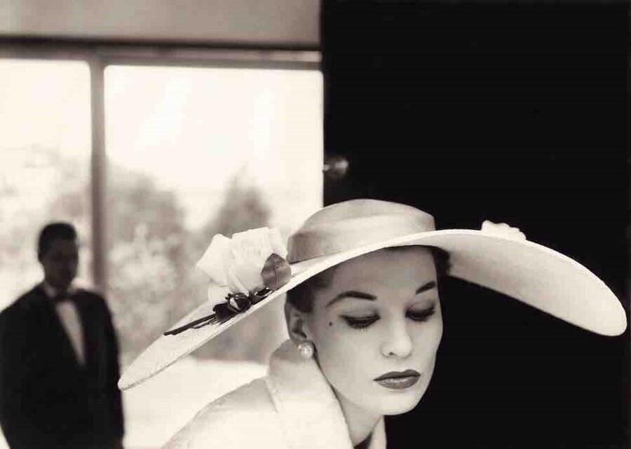 3_Helmut Newton, Fashion, Melbourne 1955_copyright