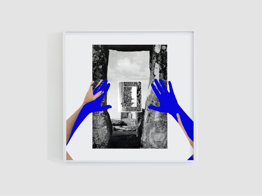 03_Mock_up_panel_hands_rocks